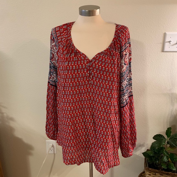 CB casual Tops - NWOT Red and blue blouse CB casual Tops - NWOT Red and blue blouse